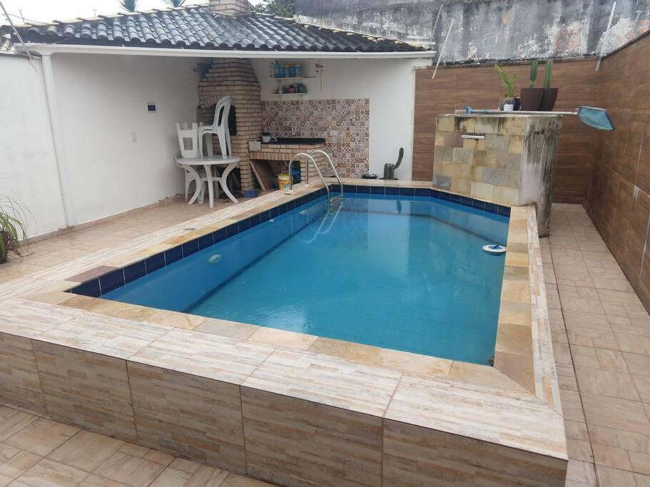 Casa Em Itanhaem Com 2 Quartos Garagem P 2 Carros, Churrasqueira, Piscina 200 M Da Praia Εξωτερικό φωτογραφία
